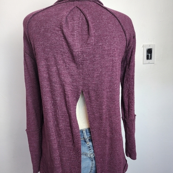 We The Free People | Split Back Turtleneck Tunic Plum Color Size XS - Picture 2 of 6